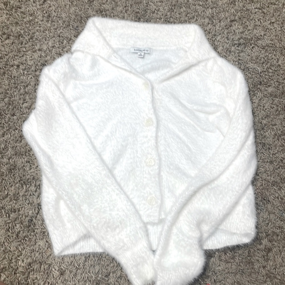 I only wore it once. Size womens medium, color white. No stains, buttons work!!!